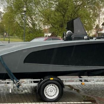 WAKE 600