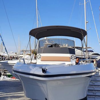 b70f7876-6071-41b2-bc4b-fecc216f3628